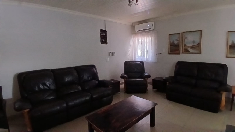 To Let 4 Bedroom Property for Rent in Fichardt Park Free State